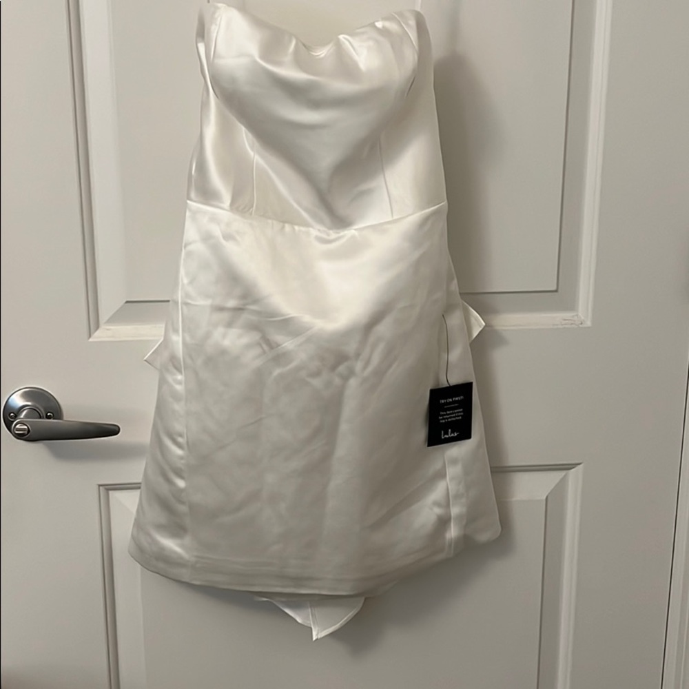 White strapless lulus dress